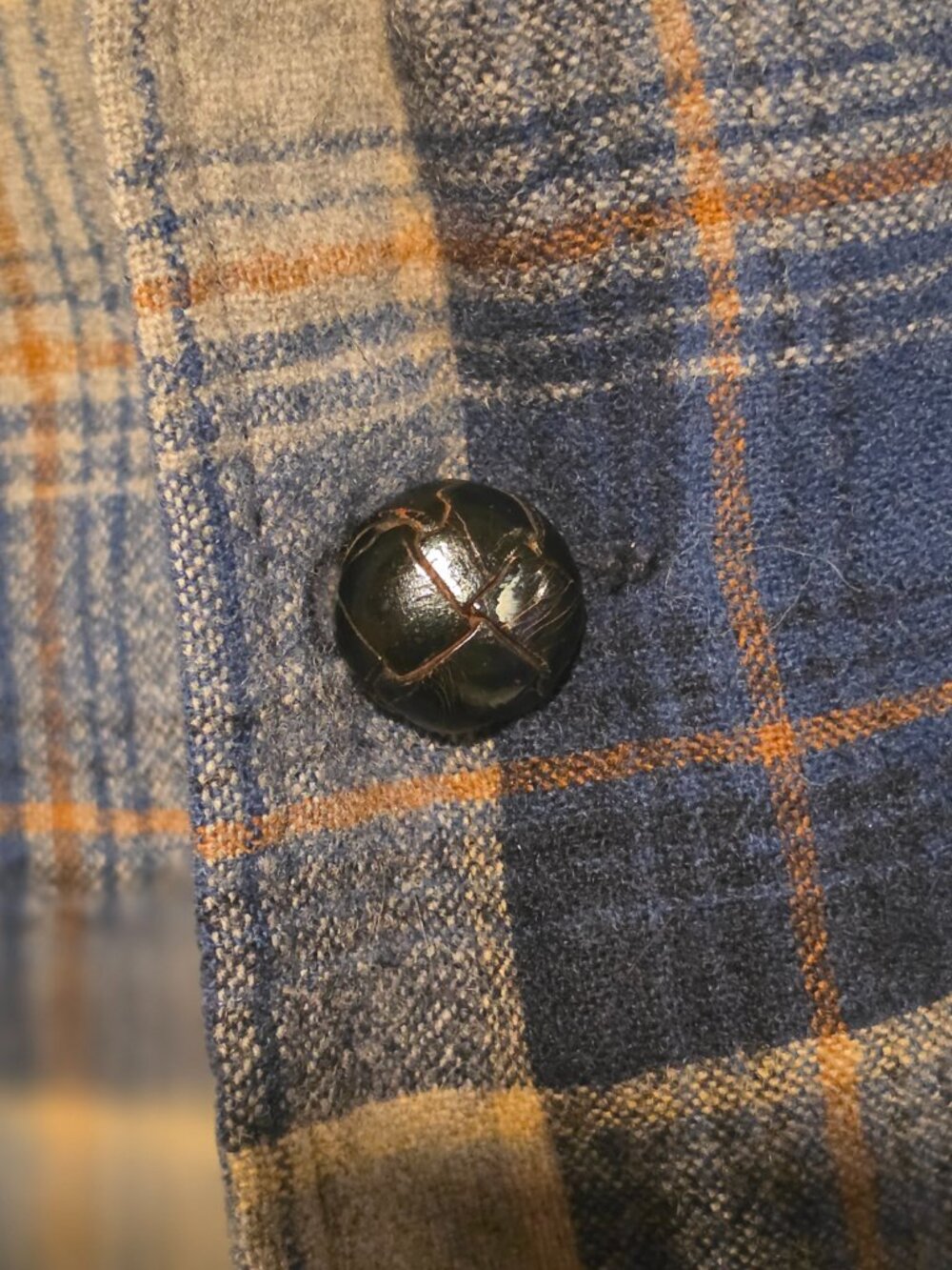 Pendleton Blue Tan Plaid Wool Board Shirt Jacket - Picture 4 of 6
